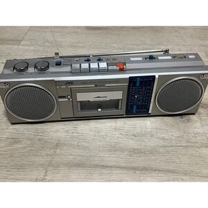 JVC RC-S40JW Stereo Radio Cassette Recorder Biphonic 4-Band Silver Boombox Vtg
